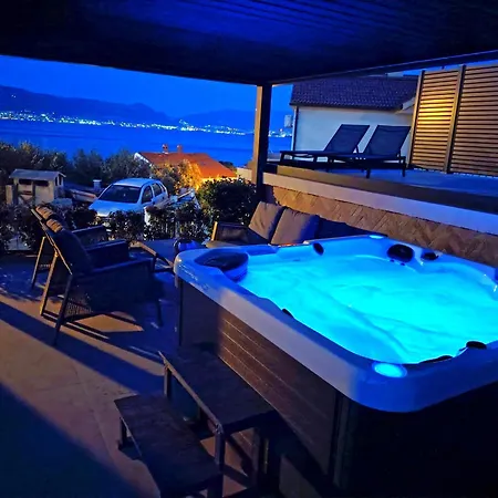 빌라 Madu --- Entire Private With Jacuzzi *