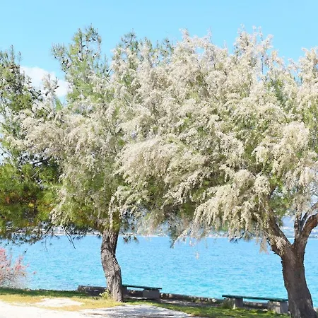 Madu --- Entire Private With Jacuzzi * Trogir