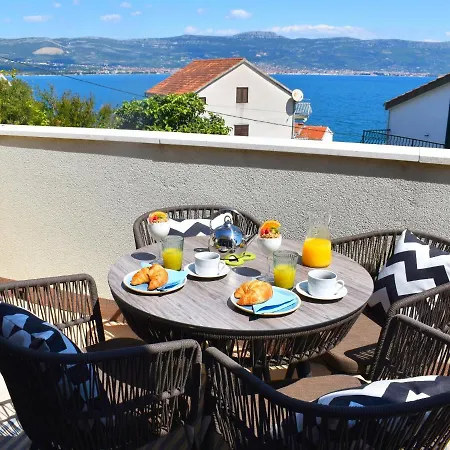 Madu --- Entire Private With Jacuzzi Villa *